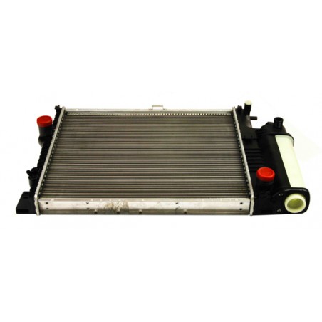 CHŁODNICA BMW E39 520 95-